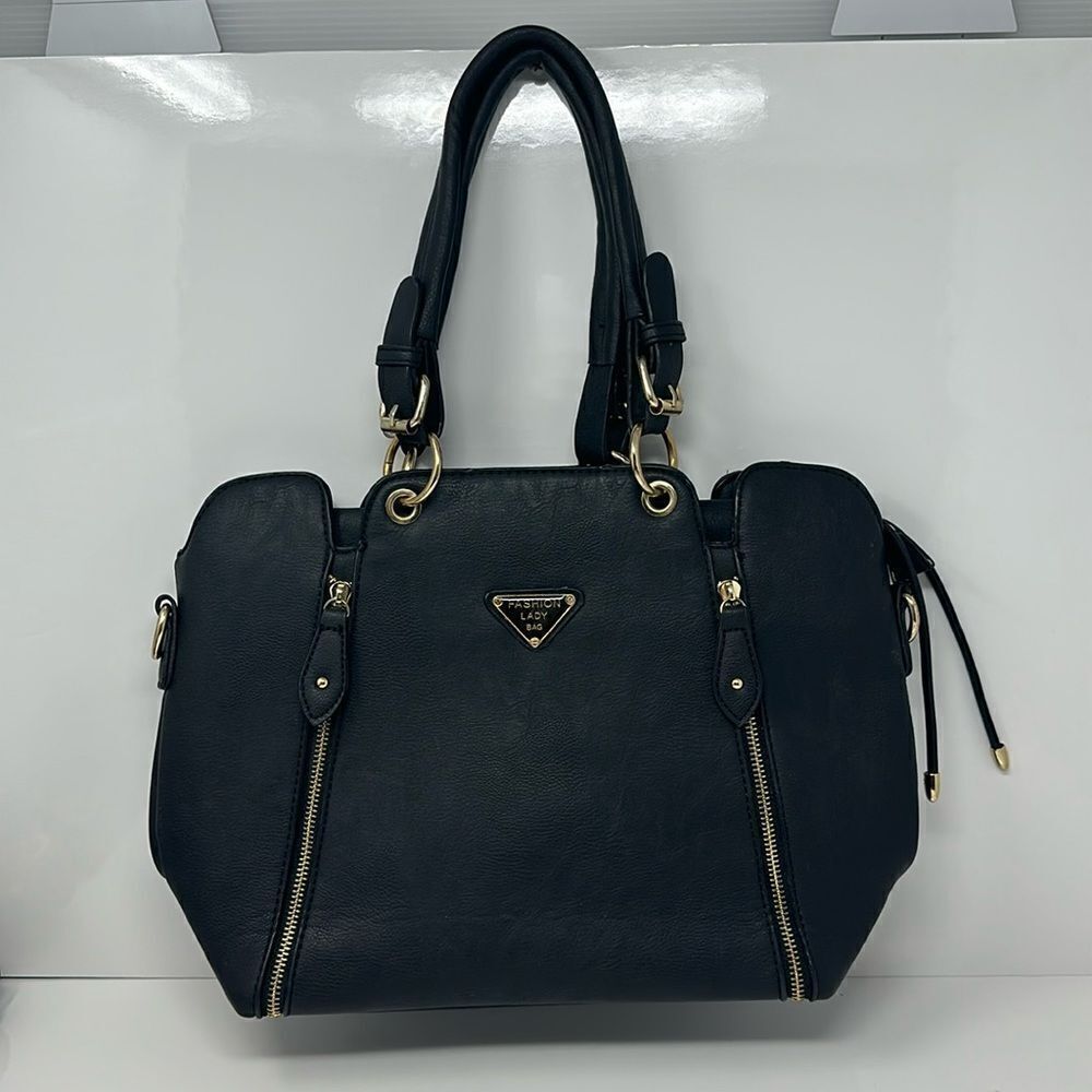 Fashion lady handbag